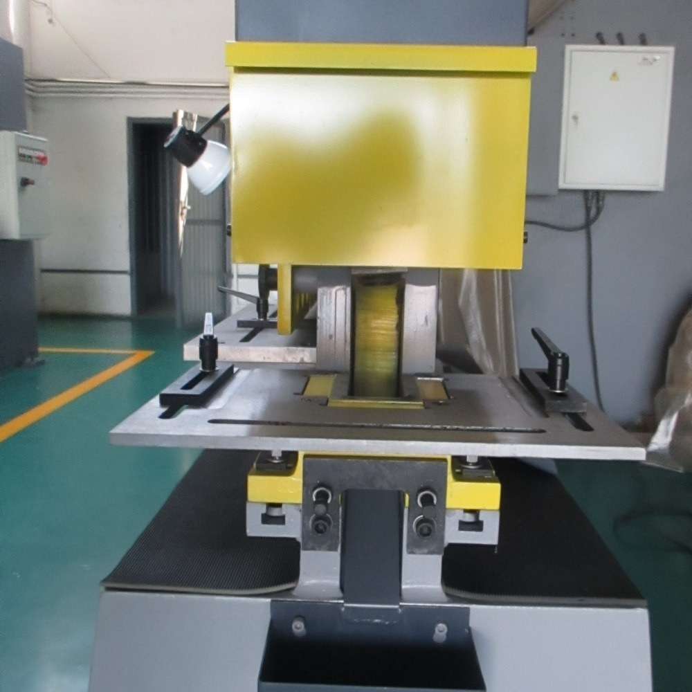 Пресс ножницы универсальные с гидравлическим приводом ЮМЗ НГУ-23Фото 10158-04.jpg