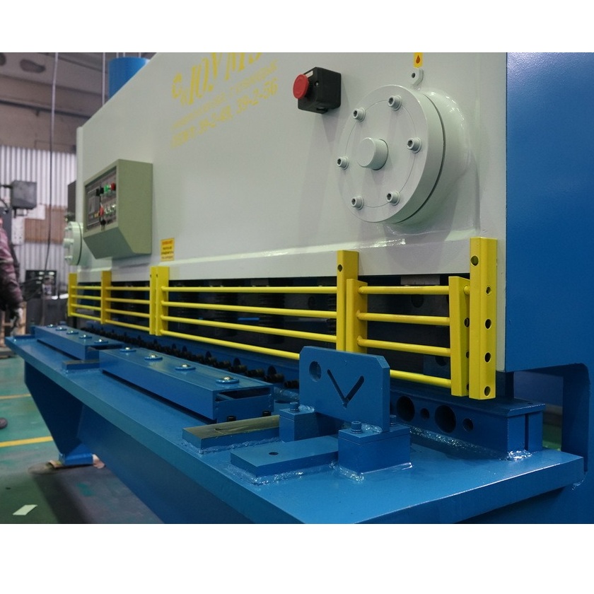 Гидравлическая гильотина ЮМЗ НГ16Г.02 (лист 16*3200 мм)Фото 10175-03.jpg