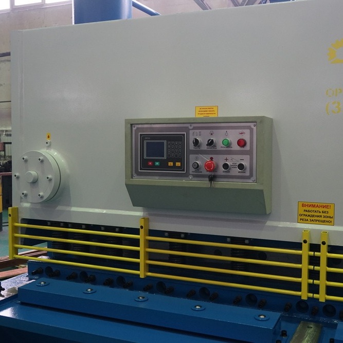 Гидравлическая гильотина ЮМЗ НГ16Г.02 (лист 16*3200 мм)Фото 10175-04.jpg