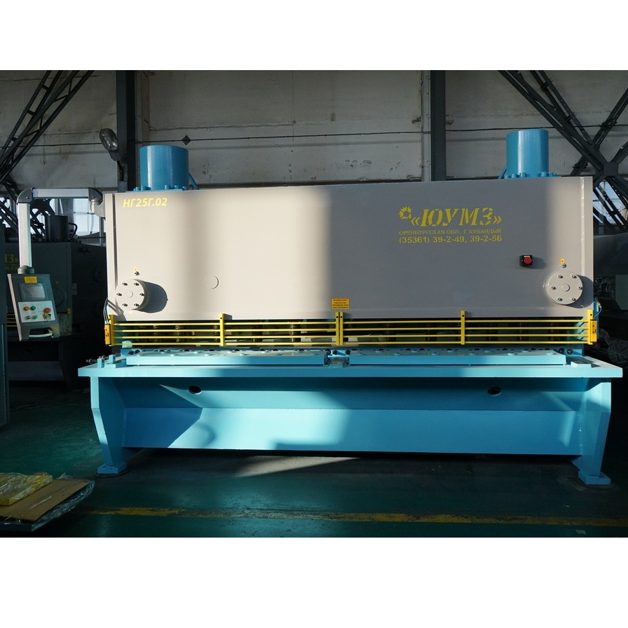 Гидравлическая гильотина ЮМЗ НГ25Г.02 (лист 25*3200 мм)Фото 10177-03.jpg