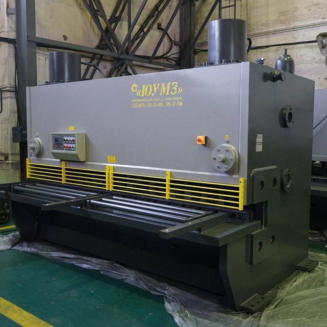 Гидравлическая гильотина ЮМЗ НГ32Г.02 (лист 32*3200 мм)Фото 10178-02.jpg