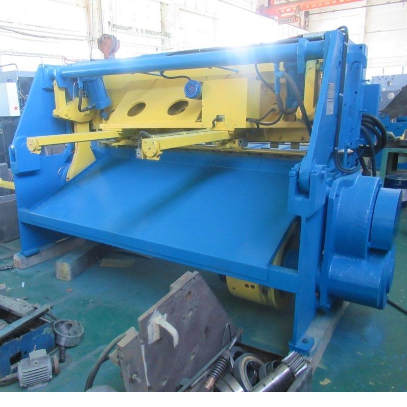 Ножницы гильотинные ЮМЗ НК3418 (лист 6,3*2000 мм)Фото 10194-02.jpg