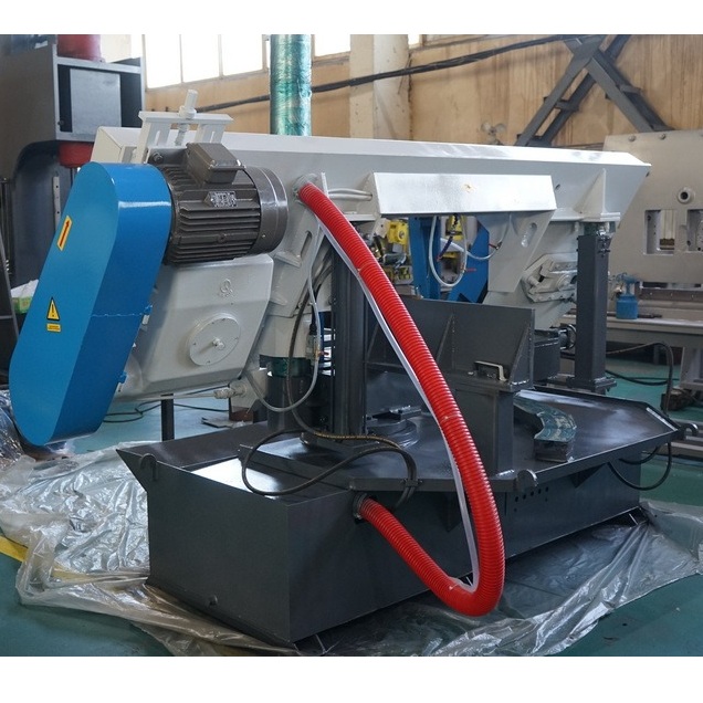 Ленточнопильный станок по металлу с поворотным столом ЮМЗ ЛПСГ-520.60Фото 10198-05.jpg