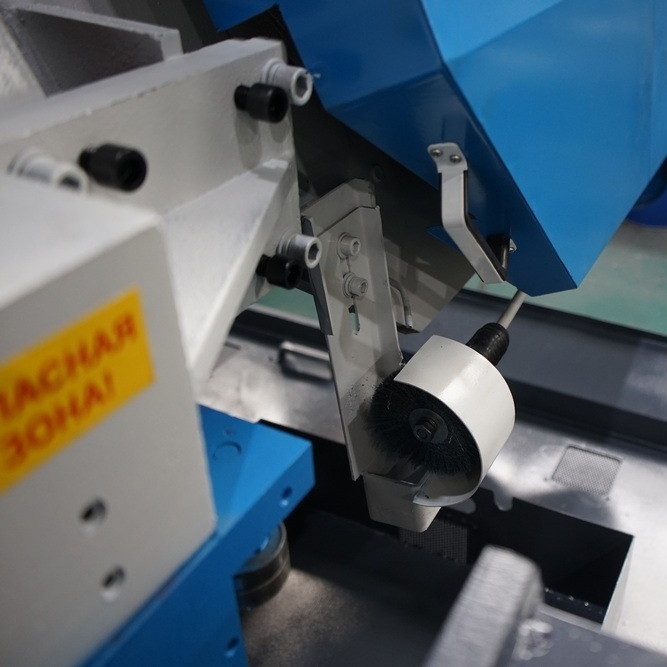 Полуавтоматический ленточнопильный станок ЮМЗ ЛПСГ-700Фото 10214-05.jpg