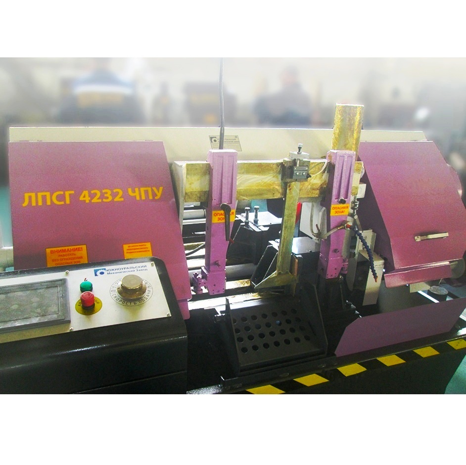 Автоматический ленточнопильный станок ЮМЗ ЛПСГ-4252 с ЧПУФото 10218-05.jpg