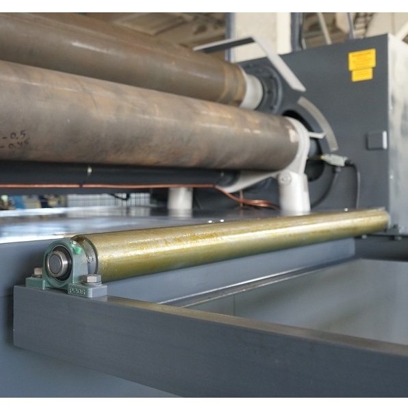 Вальцовочный гидравлический станок ЮМЗ ИБ2220ГПФото 10239-05.jpg