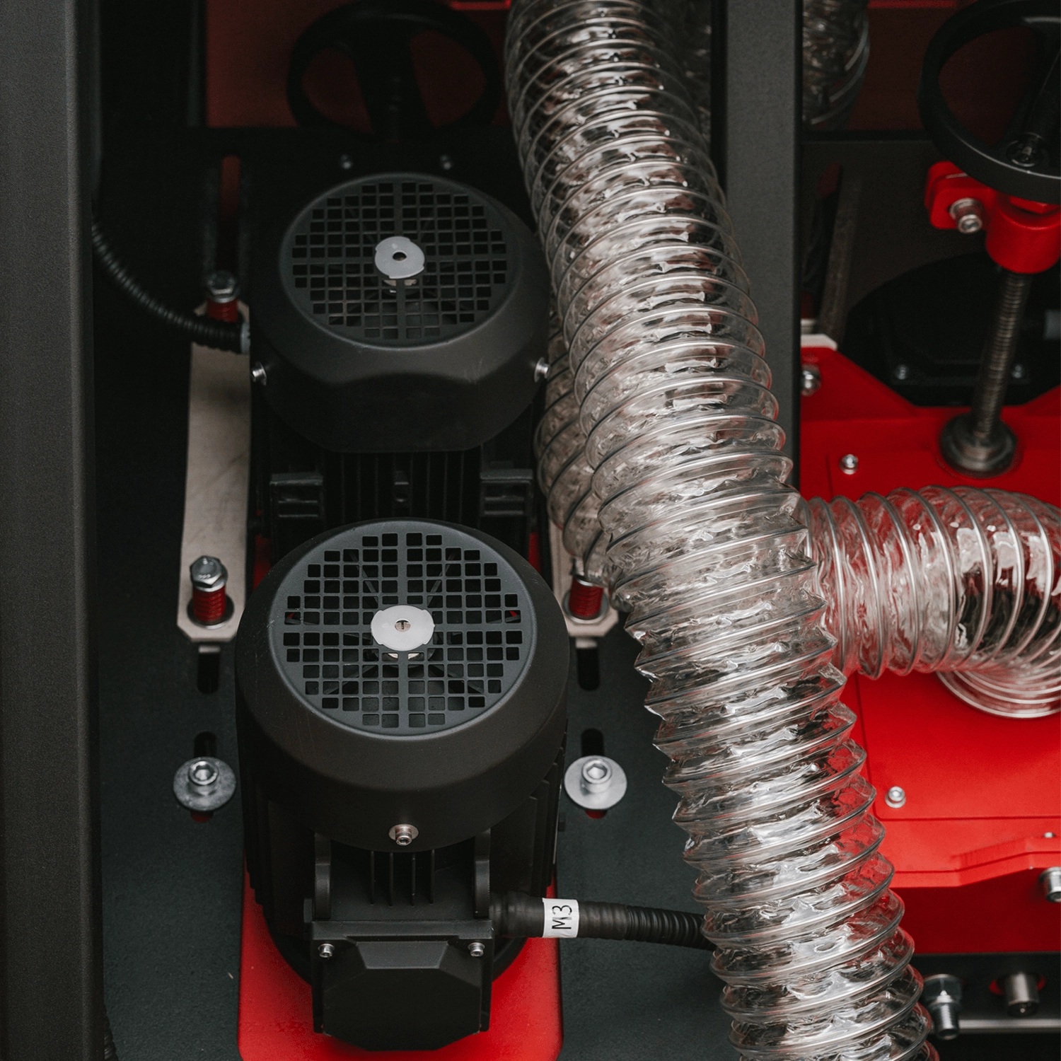 Станок для очистки труб от ржавчины HOHMAN SGPS-B-200Фото 10592-10.jpg