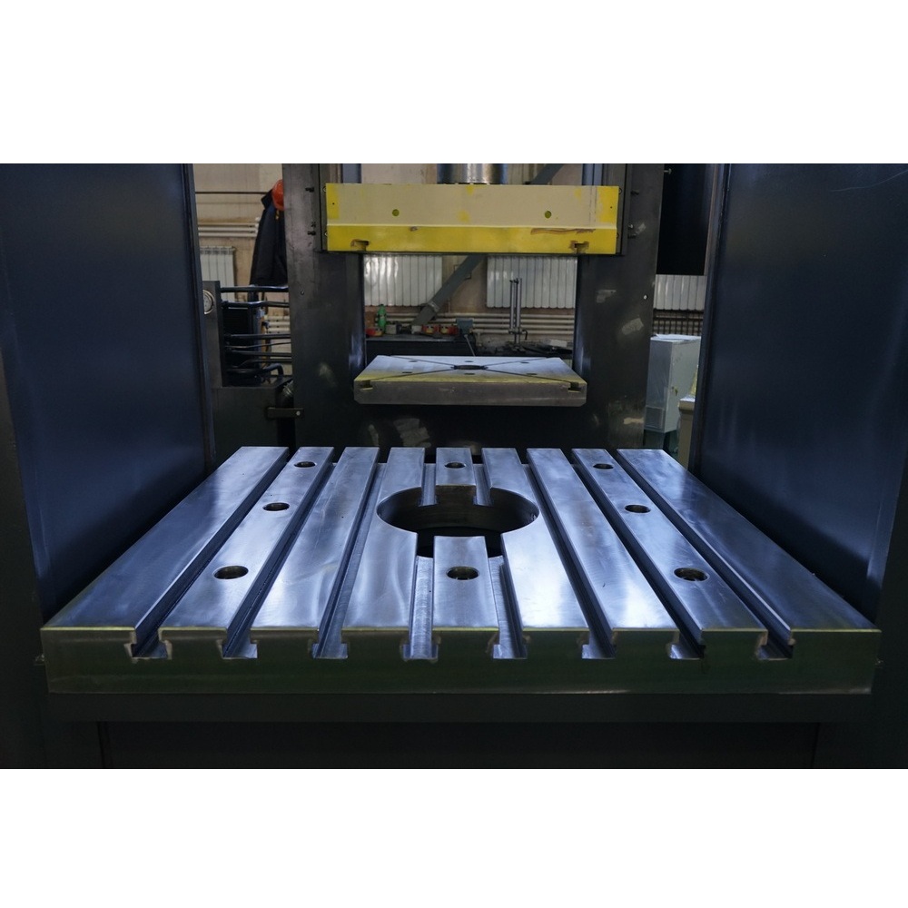 Пресс гидравлический для литья пластмасс ДГ2436Фото 10623-04.jpg