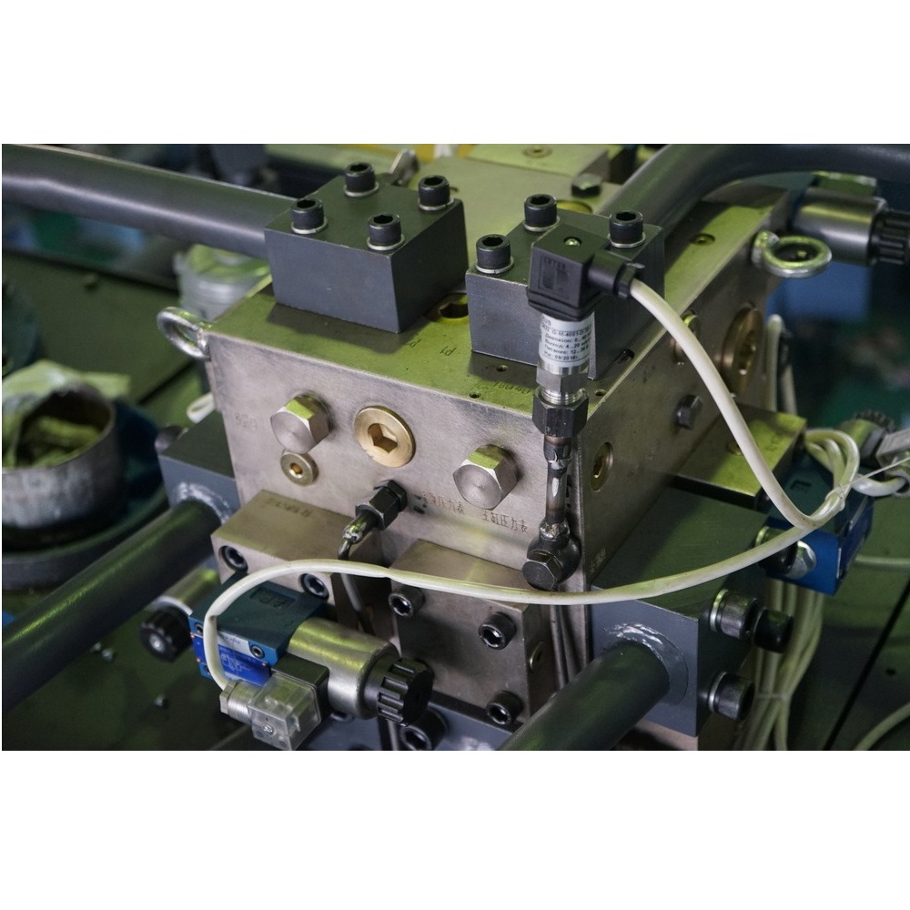 Пресс гидравлический для литья пластмасс ДГ2436Фото 10623-06.jpg