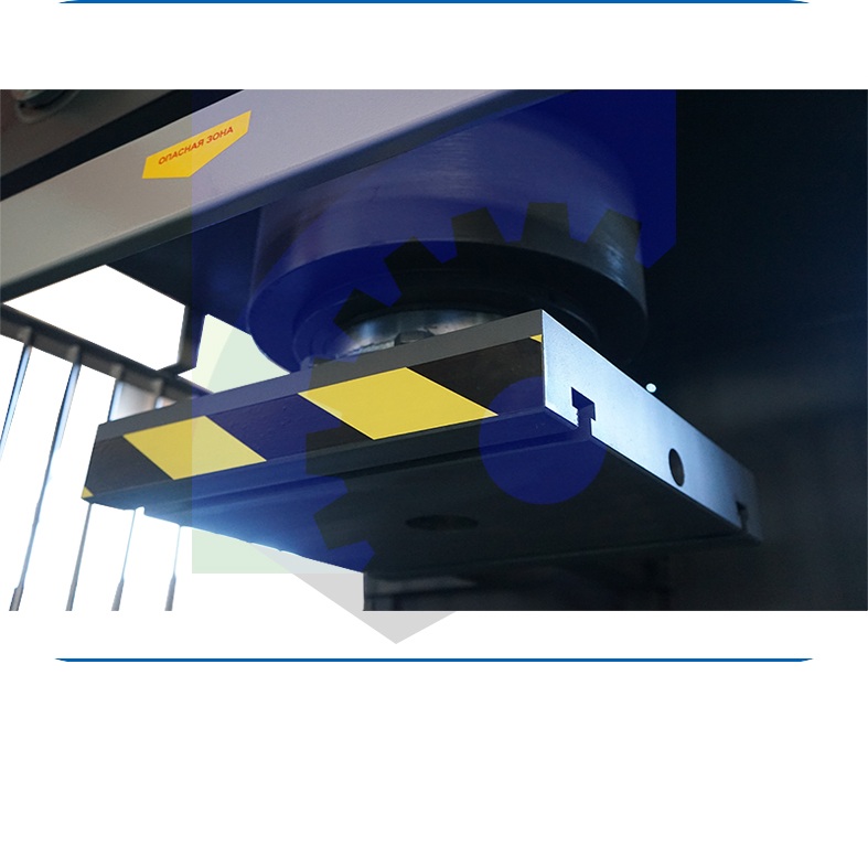 Пресс гидравлический ЮМЗ П6328БФото 10697-02.jpg