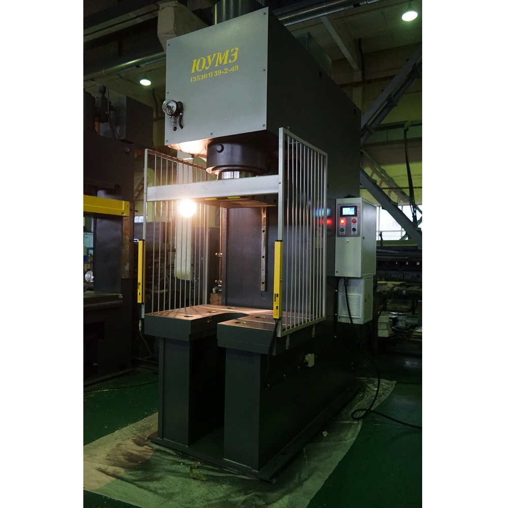 Пресс гидравлический ЮМЗ П6332БФото 10699-05.jpg