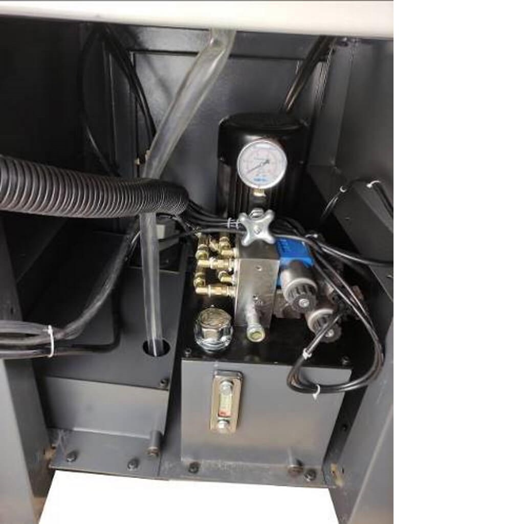 Полуавтоматический ленточнопильный станок METAL MASTER BSM-250 SAF VARIOФото 107-06.jpg