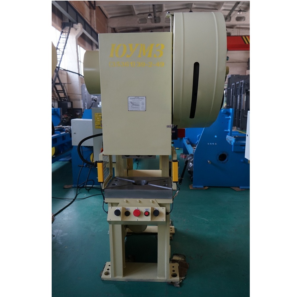 Пресс кривошипный ЮМЗ КД2124Фото 10716-02.jpg