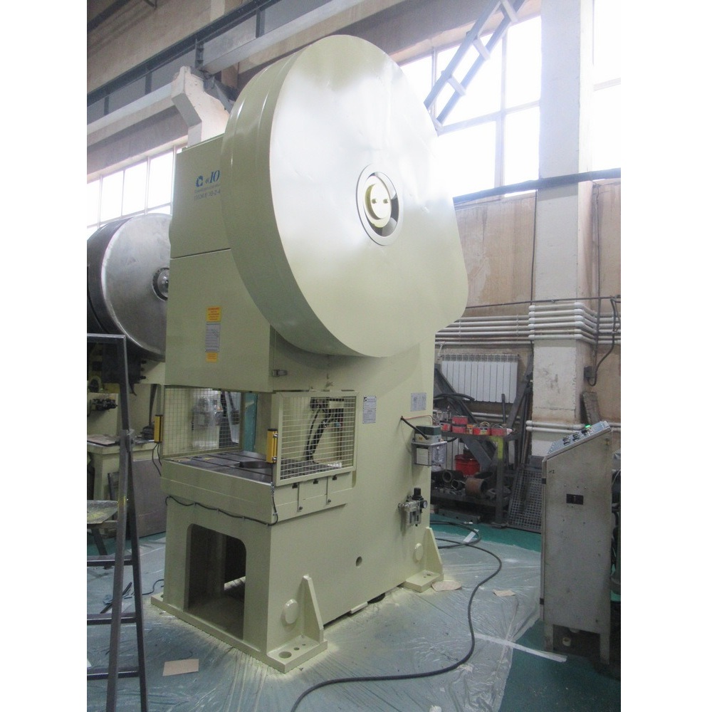 Пресс кривошипный ЮМЗ КД2130Фото 10719-04.jpg