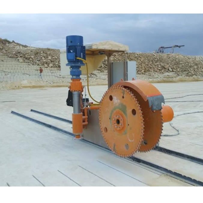 Низкоуступная машина ПримаФото 10736-02.jpg