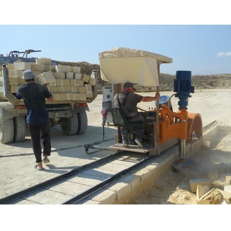 Низкоуступная машина ПримаФото 10736-05.jpg