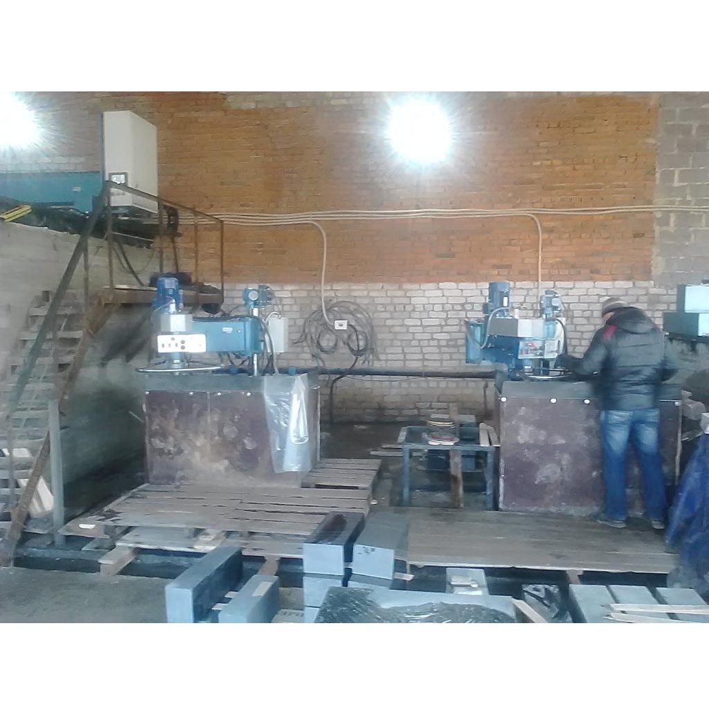 Станок шлифовально-полировальный коленно-рычажный Грань-2Фото 10752-03.jpg