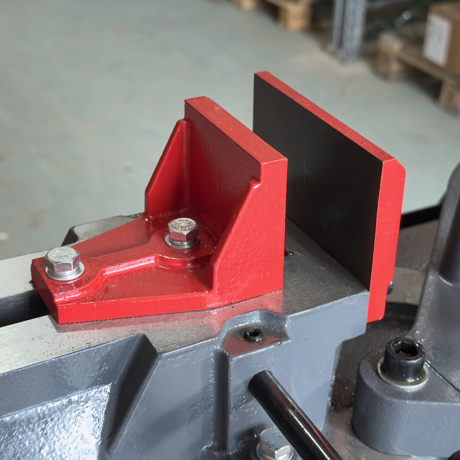 Ленточнопильный станок по металлу PROMA MCB128SHDФото 11004-08.jpg