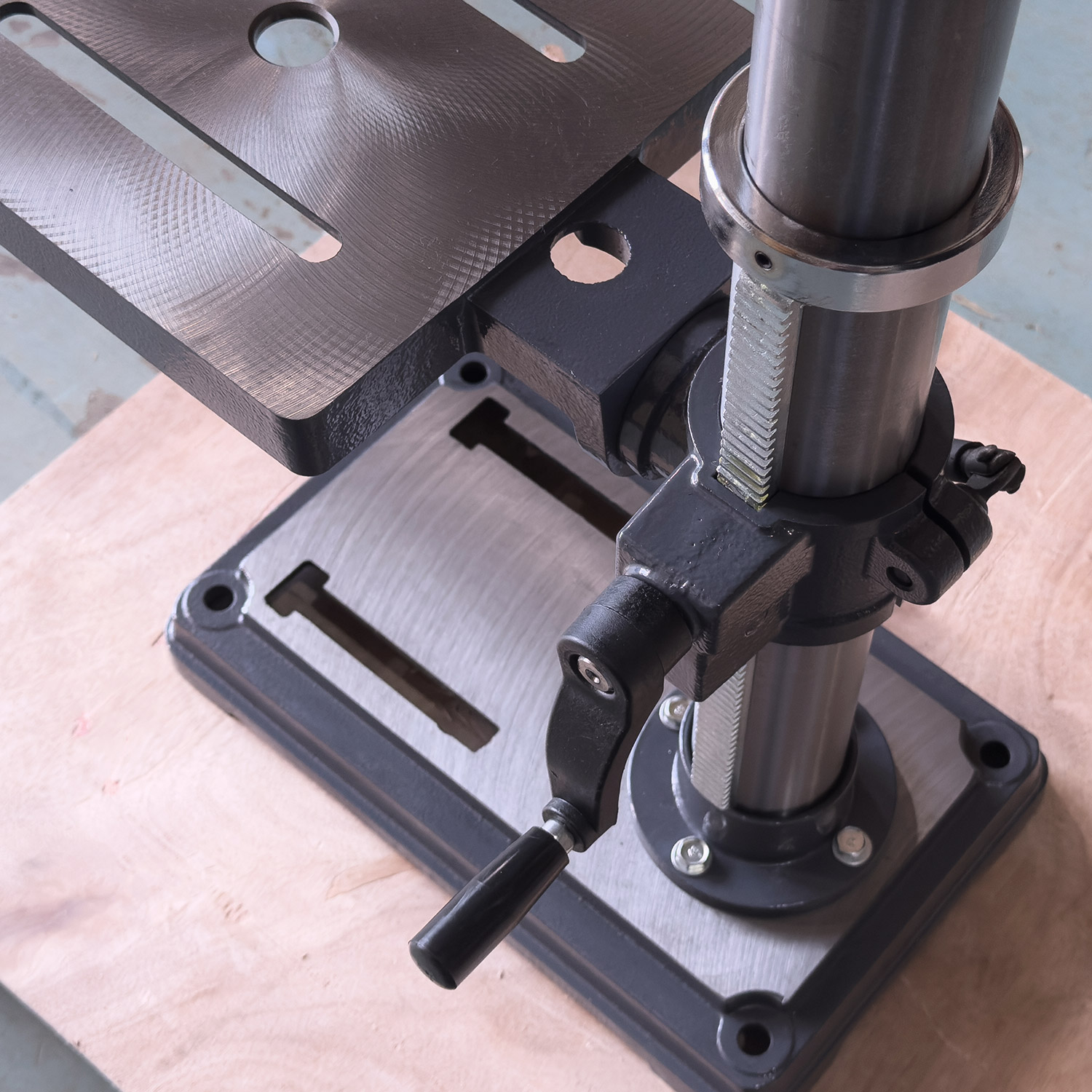 Радиально-сверлильный станок PROMA ZQJ3116/230Фото 11006-05.jpg