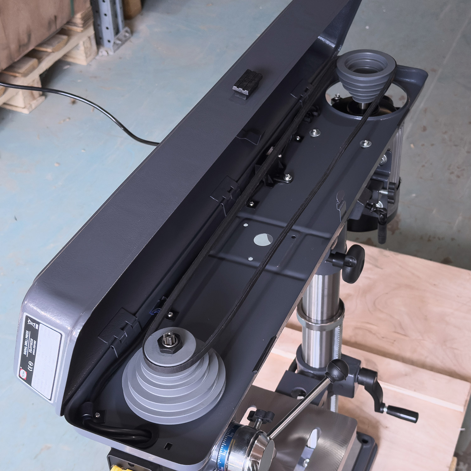 Радиально-сверлильный станок PROMA ZQJ3116/230Фото 11006-07.jpg