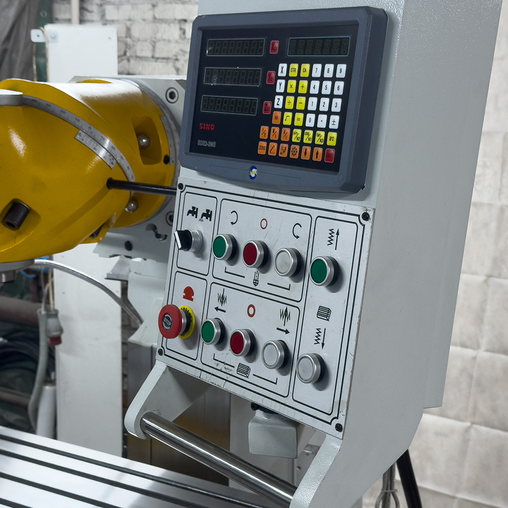 Универсальный фрезерный станок по металлу PROMA FVV-125PD с УЦИФото 1222-08.jpg