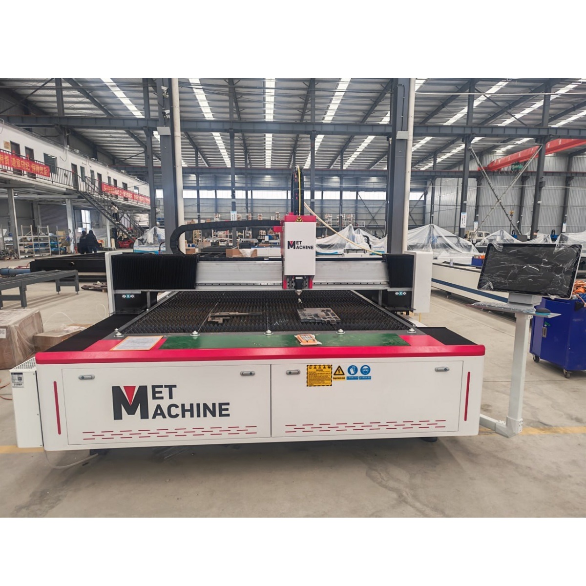 Оптоволоконный лазер MetMachine LCM-6020N AIO (6000W)Фото 12983-02.jpg