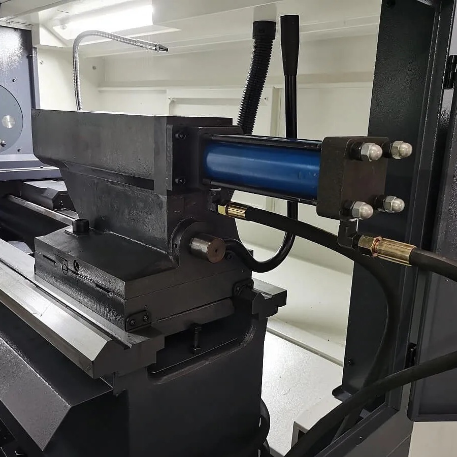 Токарный станок c ЧПУ с прямой станиной MetalTec NEXT 50x1000SФото 4096-05.jpg