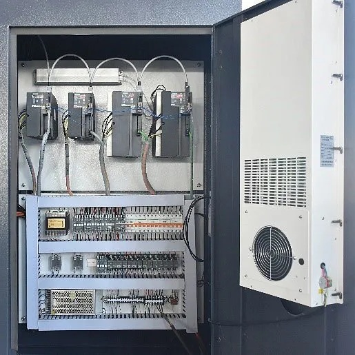 Токарный станок c ЧПУ с наклонной станиной MetalTec ТС 45x500 ПРОМ+Фото 4100-06.jpg