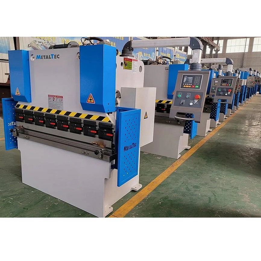 Гидравлический листогибочный пресс MetalTec HBM 40/2500 (E22, инвертор заднего упора)Фото 4200-03.jpg