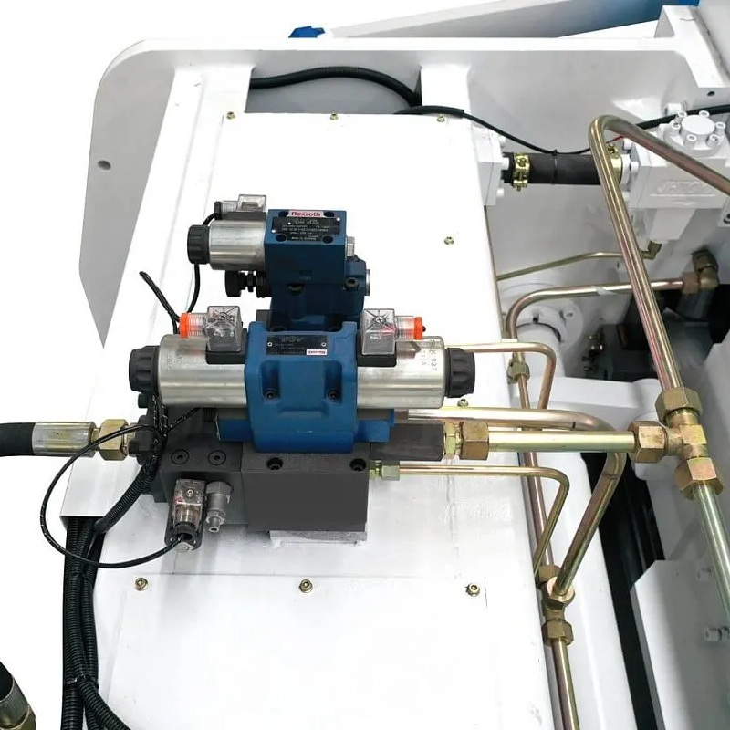 Гидравлический листогибочный пресс MetalTec HBM 100/3200C с ЧПУ контроллером TP10SФото 4209-04.jpg