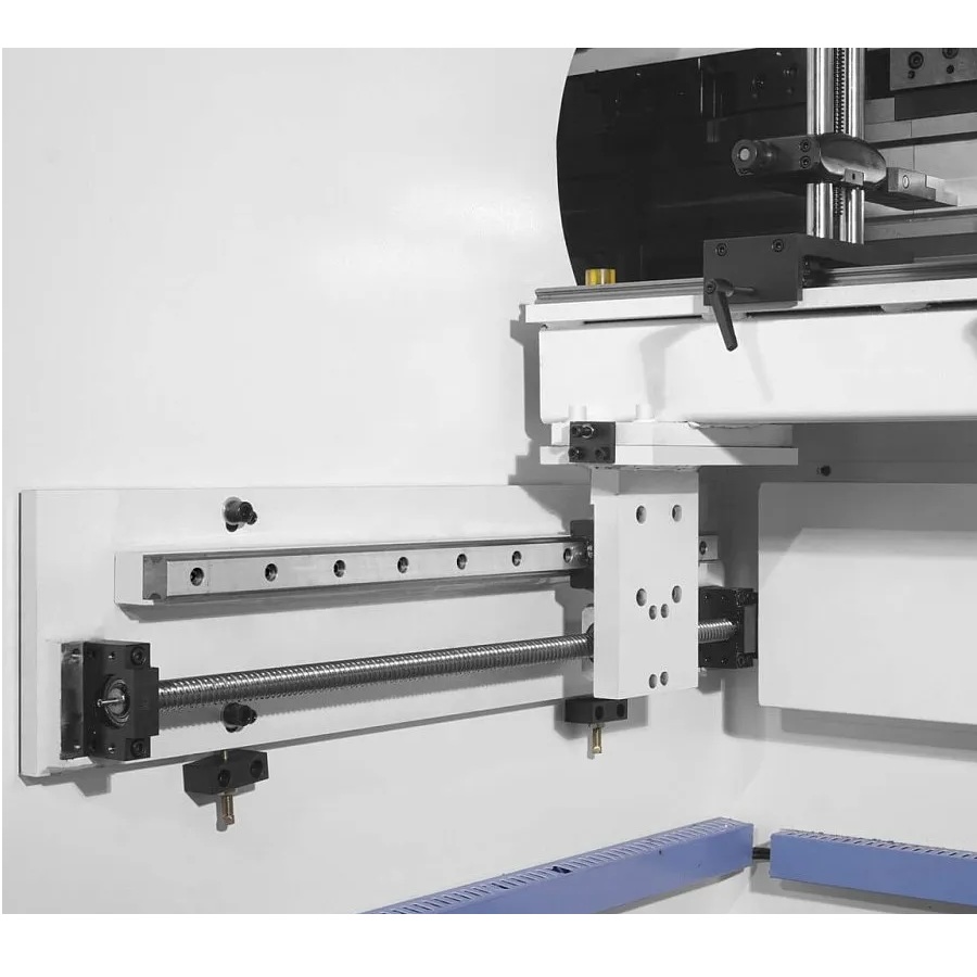 Гидравлический листогибочный пресс MetalTec HBM 100/3200C с ЧПУ контроллером TP10SФото 4209-08.jpg