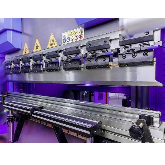 Гидравлический листогибочный пресс MetalTec HBC 70/2500 с ЧПУ 4+1 MT-15Фото 4214-05.jpg