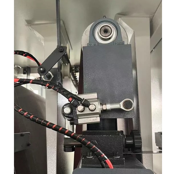 Калибровально-шлифовальный станок Beaver SR-RP 400Фото 4232-02.jpg