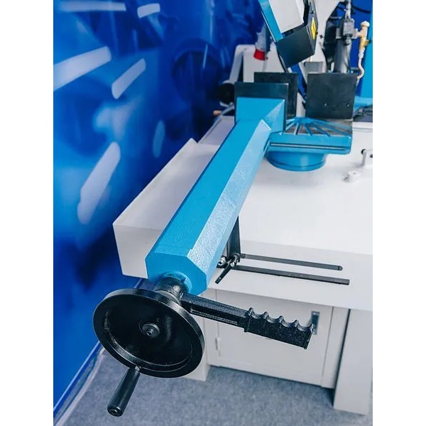 Ручной ленточнопильный станок по металлу MetalTec BS 250 FHEФото 4241-04.jpg