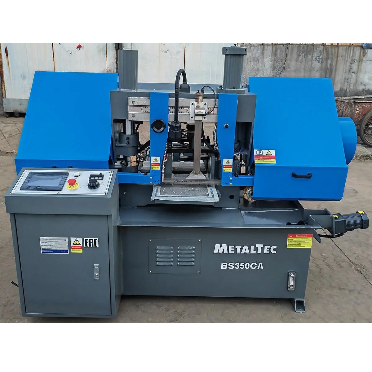 Автоматический двухколонный ленточнопильный станок по металлу MetalTec BS 350 CАФото 4298-02.jpg