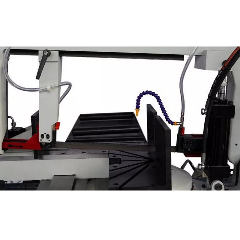 Полуавтоматический ленточнопильный станок по металлу IRONMAC CUT-330SAFФото 4340-04.jpg