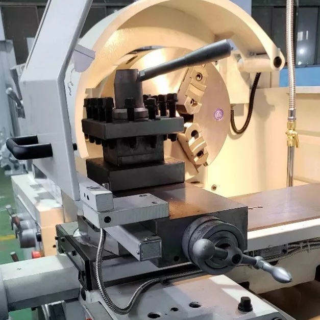 Универсальный токарно-винторезный станок KMT KY50B (CY6250B) 1500Фото 4690-05.jpg