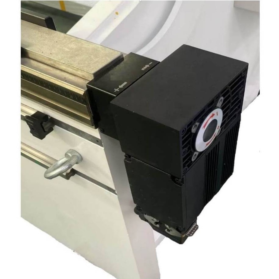 Листогибочный гидравлический пресс METAL MASTER PressMaster 32110 PRO 4+1Фото 5372-04.jpg