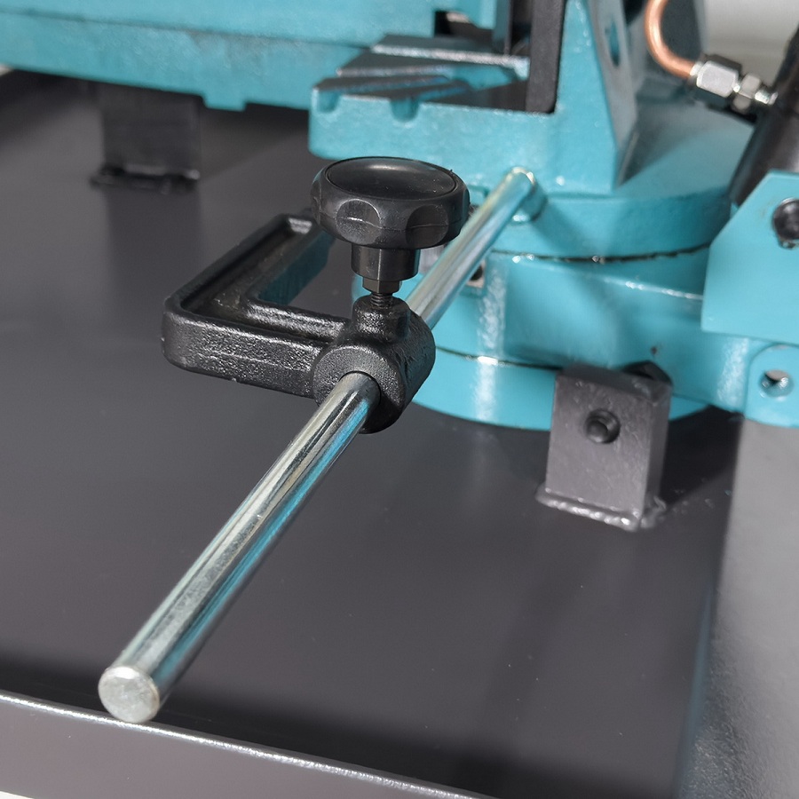 Ленточнопильный станок AURA LM-220G/380Фото 5422-05.jpg