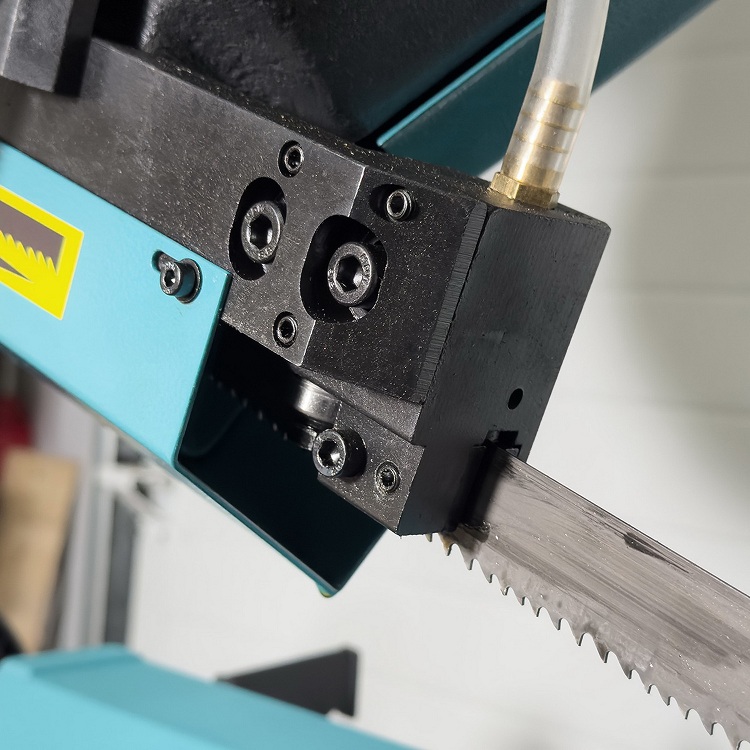 Ленточнопильный станок AURA LM-220G/380Фото 5422-19.jpg