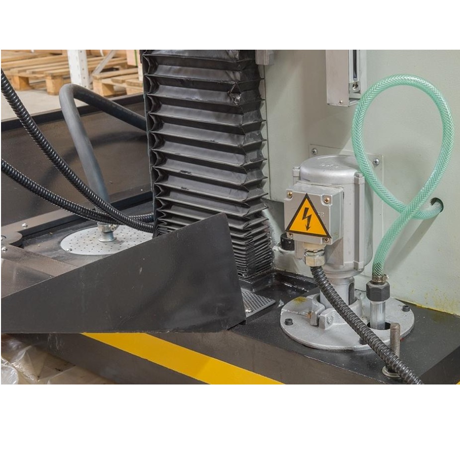 Фрезерно-инструментальный станок STALEX WFM 750 ServoФото 5498-04.jpg