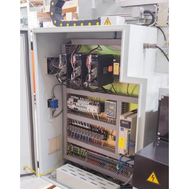 Фрезерно-инструментальный станок STALEX WFM 750 ServoФото 5498-05.jpg