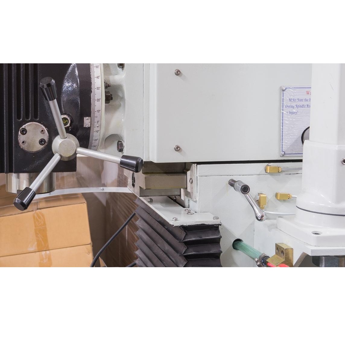 Фрезерно-инструментальный станок STALEX WFM 750 ServoФото 5498-10.jpg