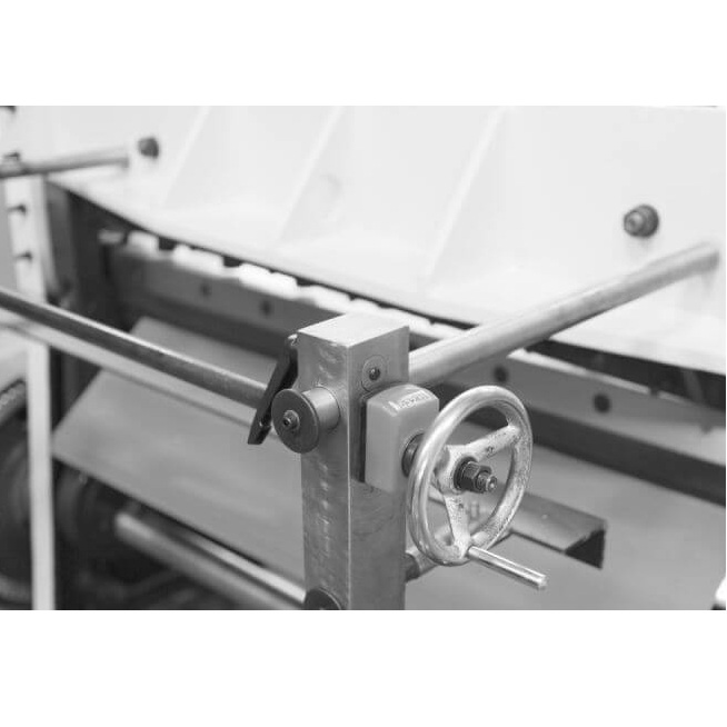 Электромеханическая гильотина STALEX Q11-4x3200Фото 5531-07.jpg