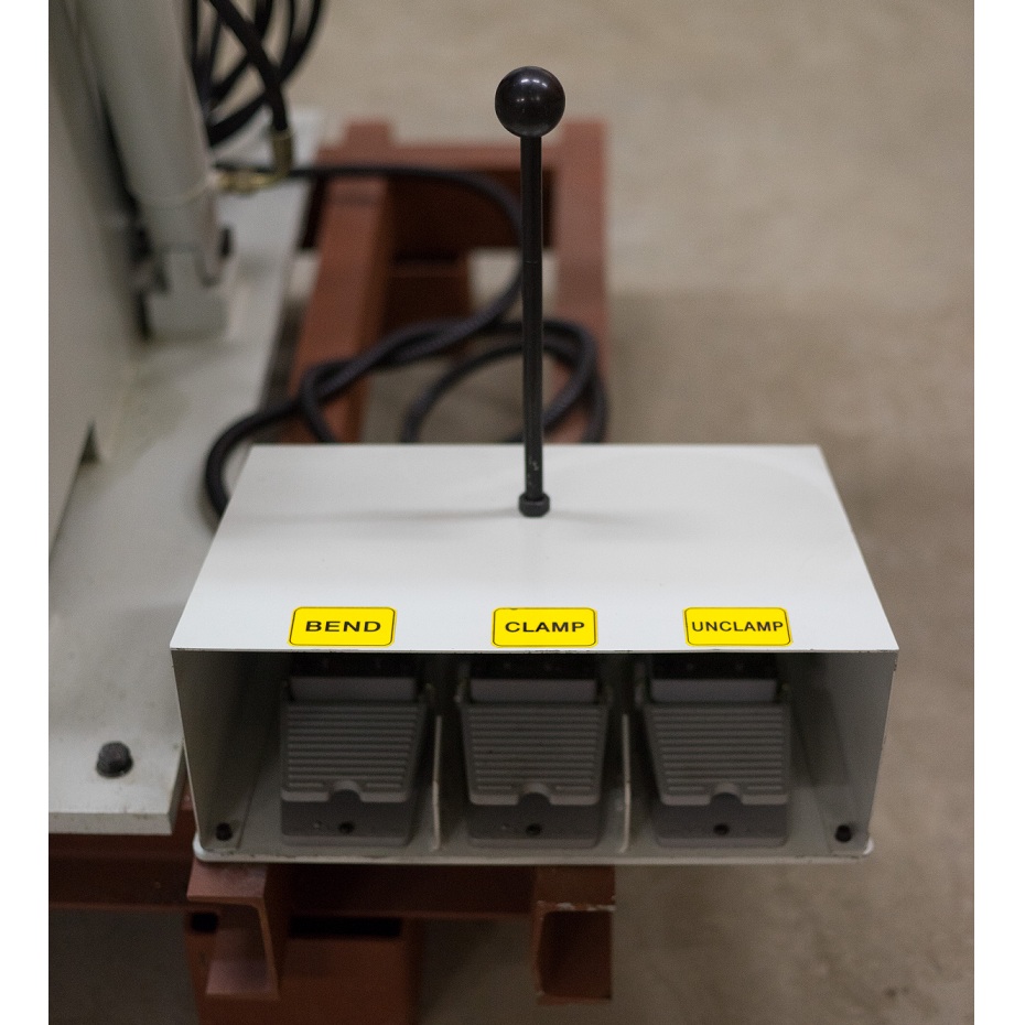 Гидравлический листогибочный станок STALEX HW1830х3,5Фото 5545-02.jpg