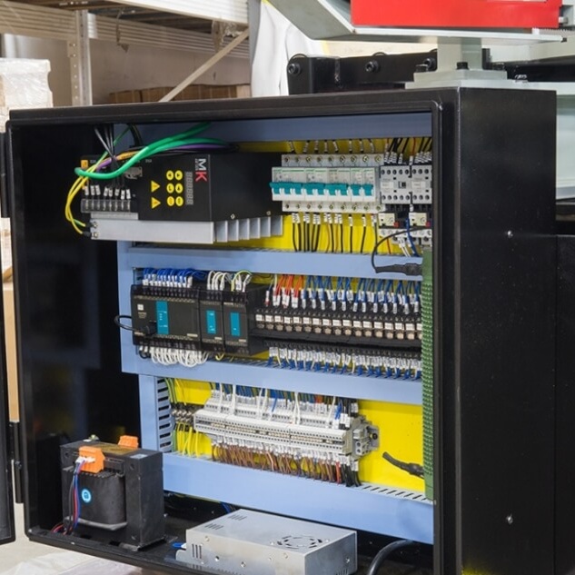 Автоматический ленточнопильный станок колонного типа STALEX BS-500GAФото 5548-02.jpg