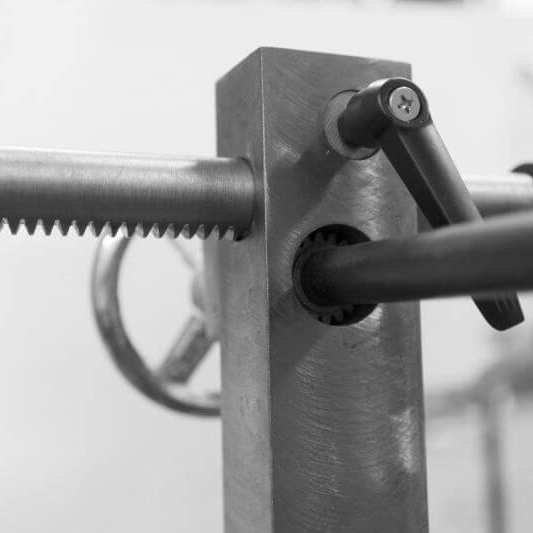 Электромеханическая гильотина STALEX Q11-4x2000Фото 5563-02.jpg