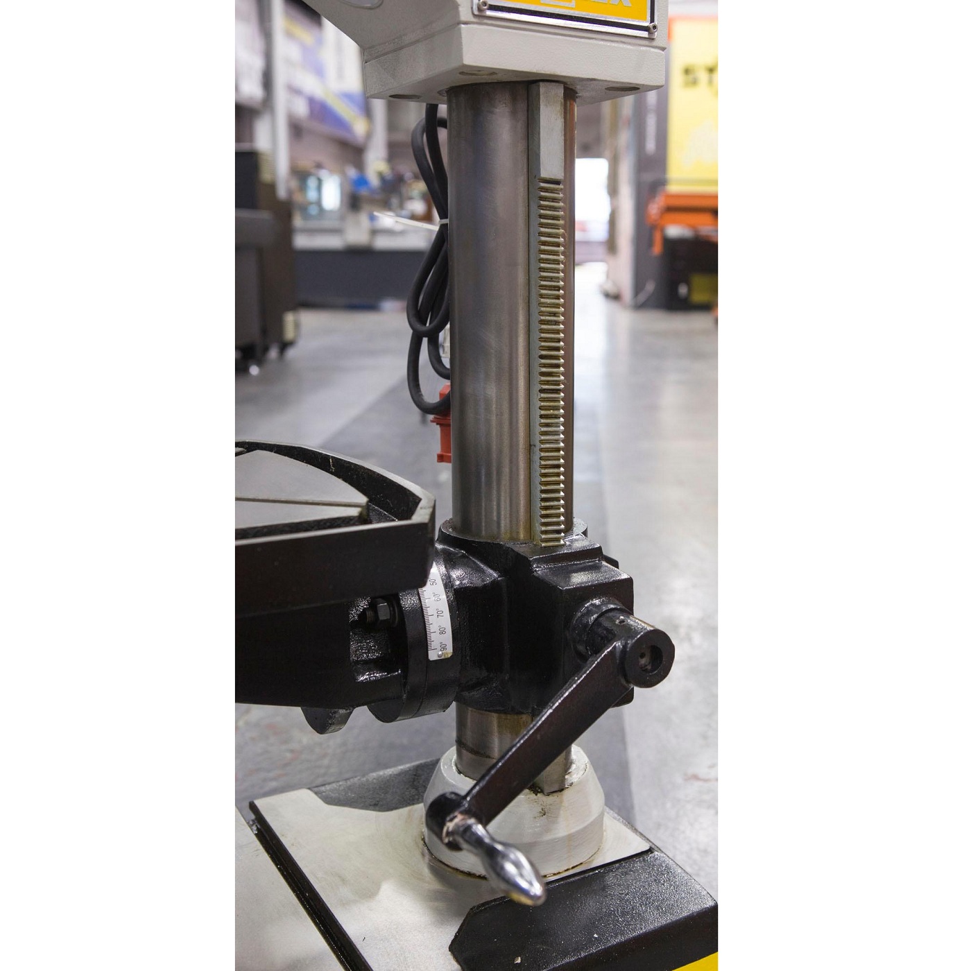 Настольный cверлильно-резьбонарезной редукторный станок STALEX GB25 ProfiФото 5637-09.jpg