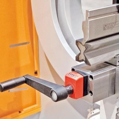 Листогибочный гидравлический пресс ERMAKSAN POWER BEND PRO 2100 X 40 (4-х осевой)Фото 583-13.jpg