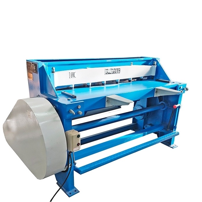 Электромеханическая гильотина FABTEC Q11 3x1300Фото 5831-02.jpg